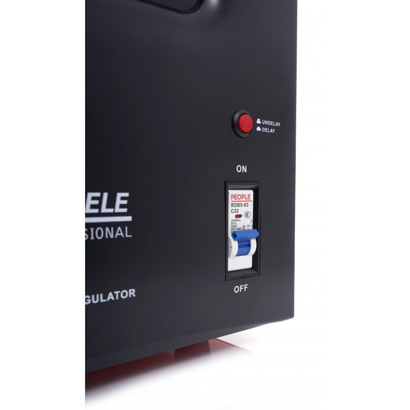 KRAFT&DELE KD1935 Stabilizátor napětí 5000VA 230V regulátor elektrické energie AVR