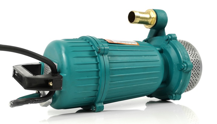 MAR-POL M79910 550W Čerpadlo ponorné na vodu QDX1.5-16-0.37 + požární hadice 30m 1"