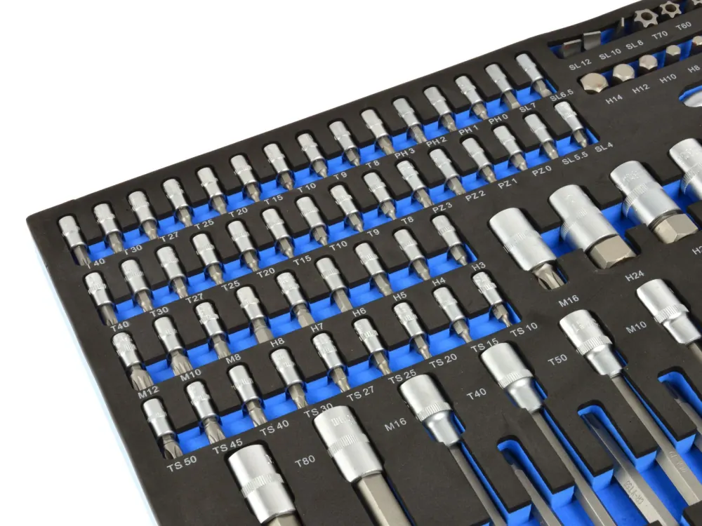 GEKO G10833B Vklad - nástrční klíče Torx a bity 102ks CRV