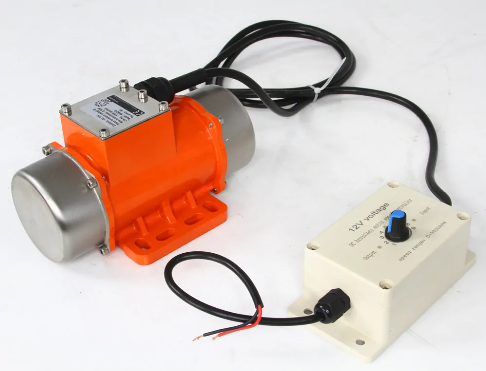 MAR-POL M06210 VIBRAČNÍ MOTOR DO VIBRÁTORA 12V 100W