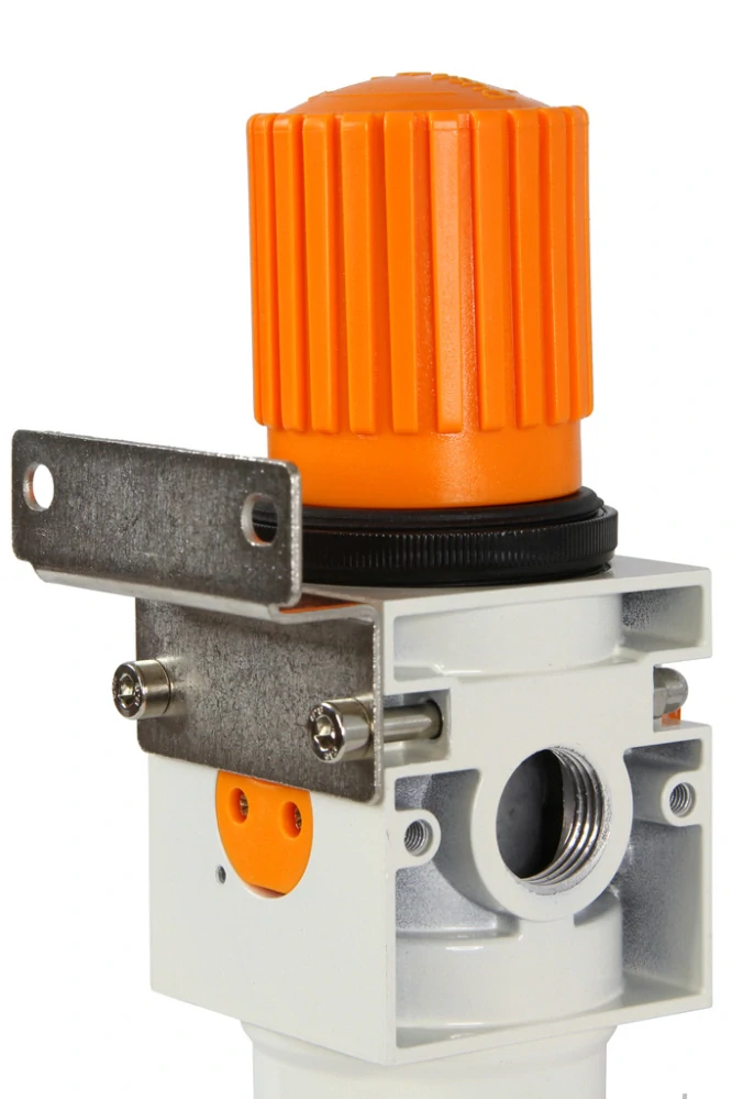 MAR-POL M80644 Vzduchový regulátor tlaku odlučovač vody 1/2" BJC