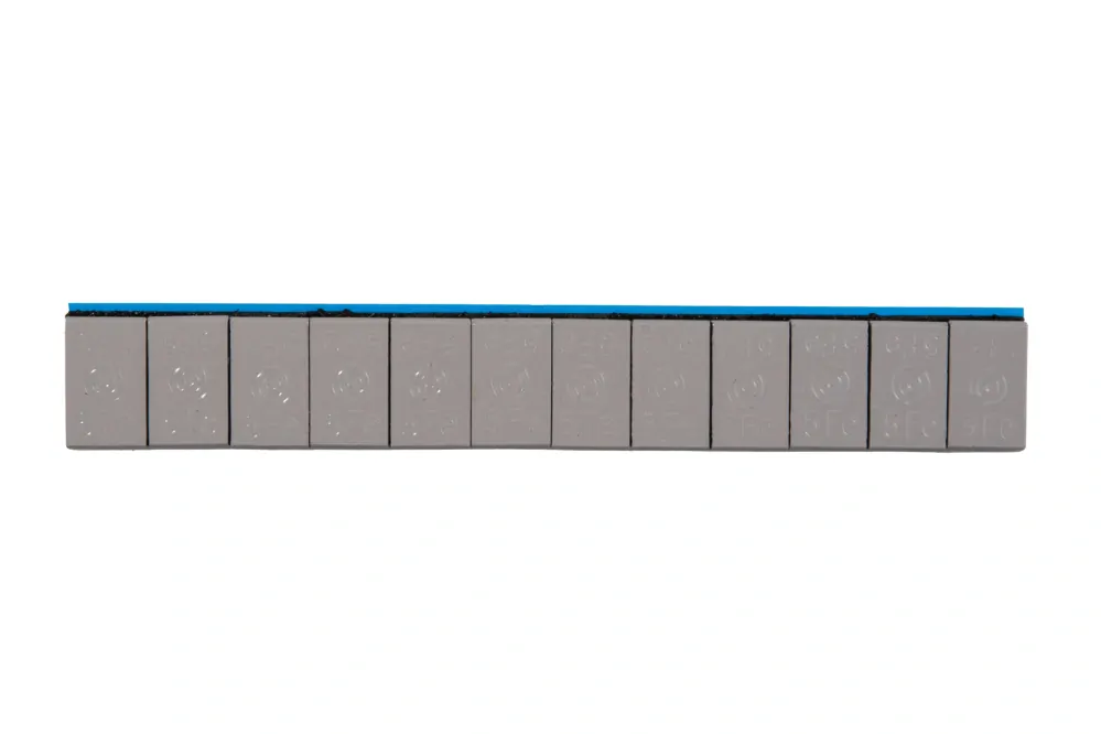 GEKO G74301 Lepená závaží XTREME šedé 12x5g sada 100 pásků (6kg)