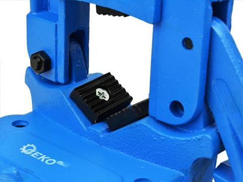 GEKO G01047 Upínací svěrák na trubky 50mm dílenský strojní