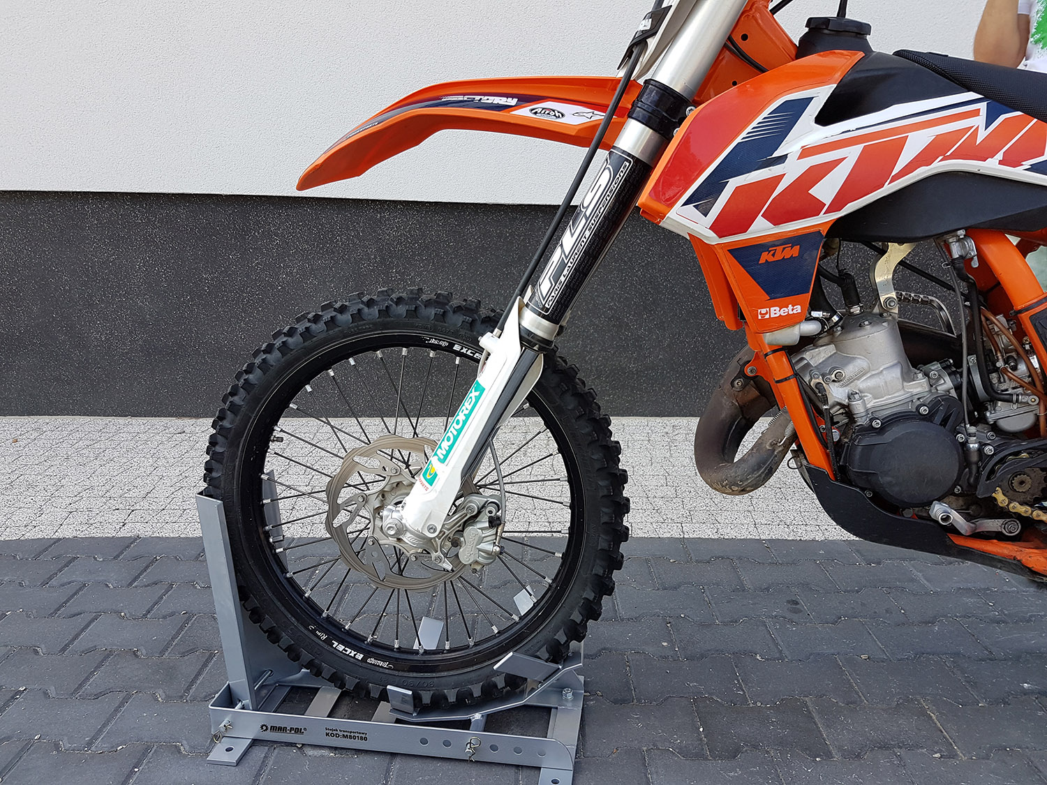 Mar-Pol M80180 Stojan pro motocykl, motorku pro převoz, přepravu