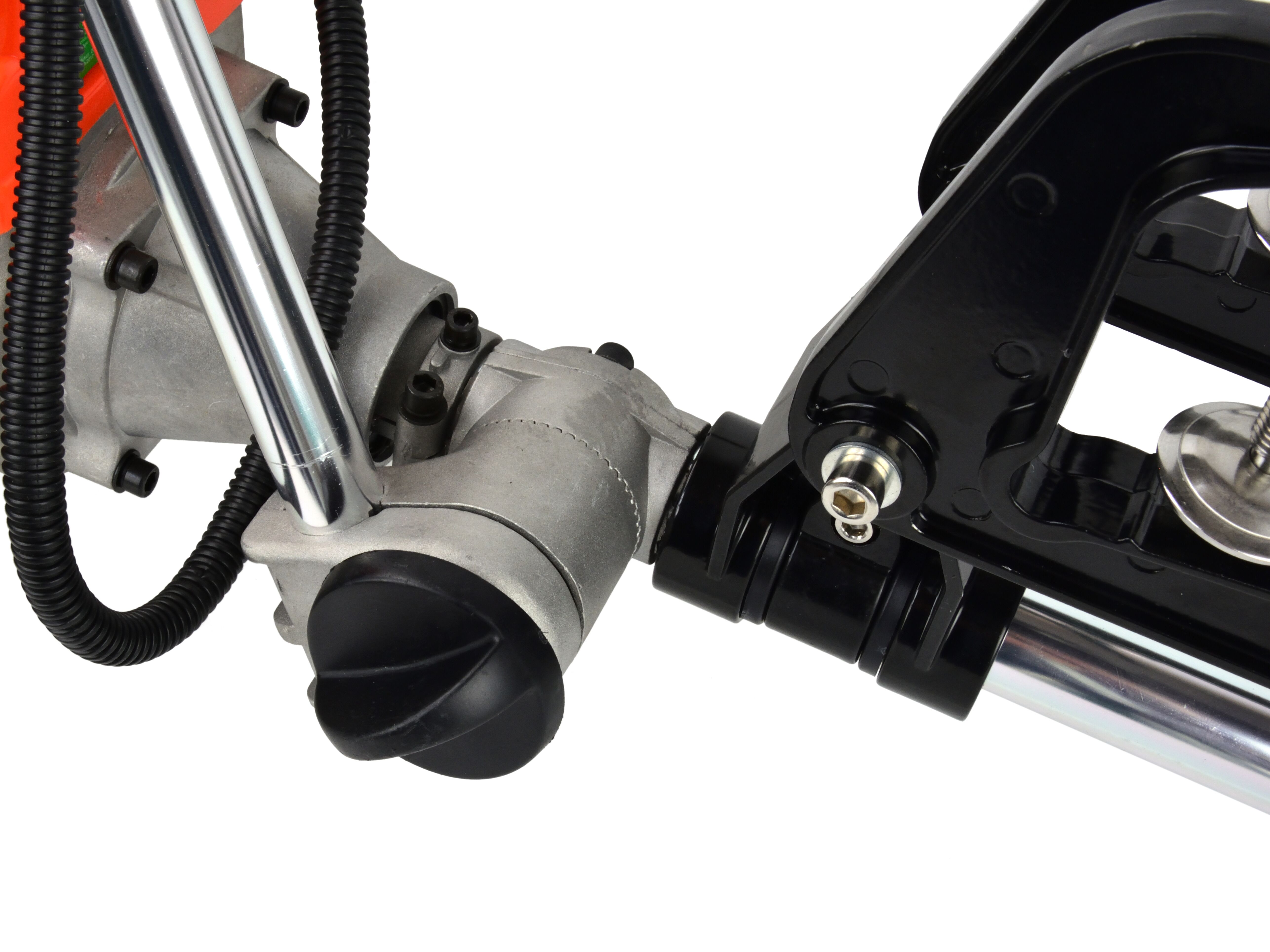GEKO G81045 Benzínový motor do motorových člunů a loděk 5,8HP