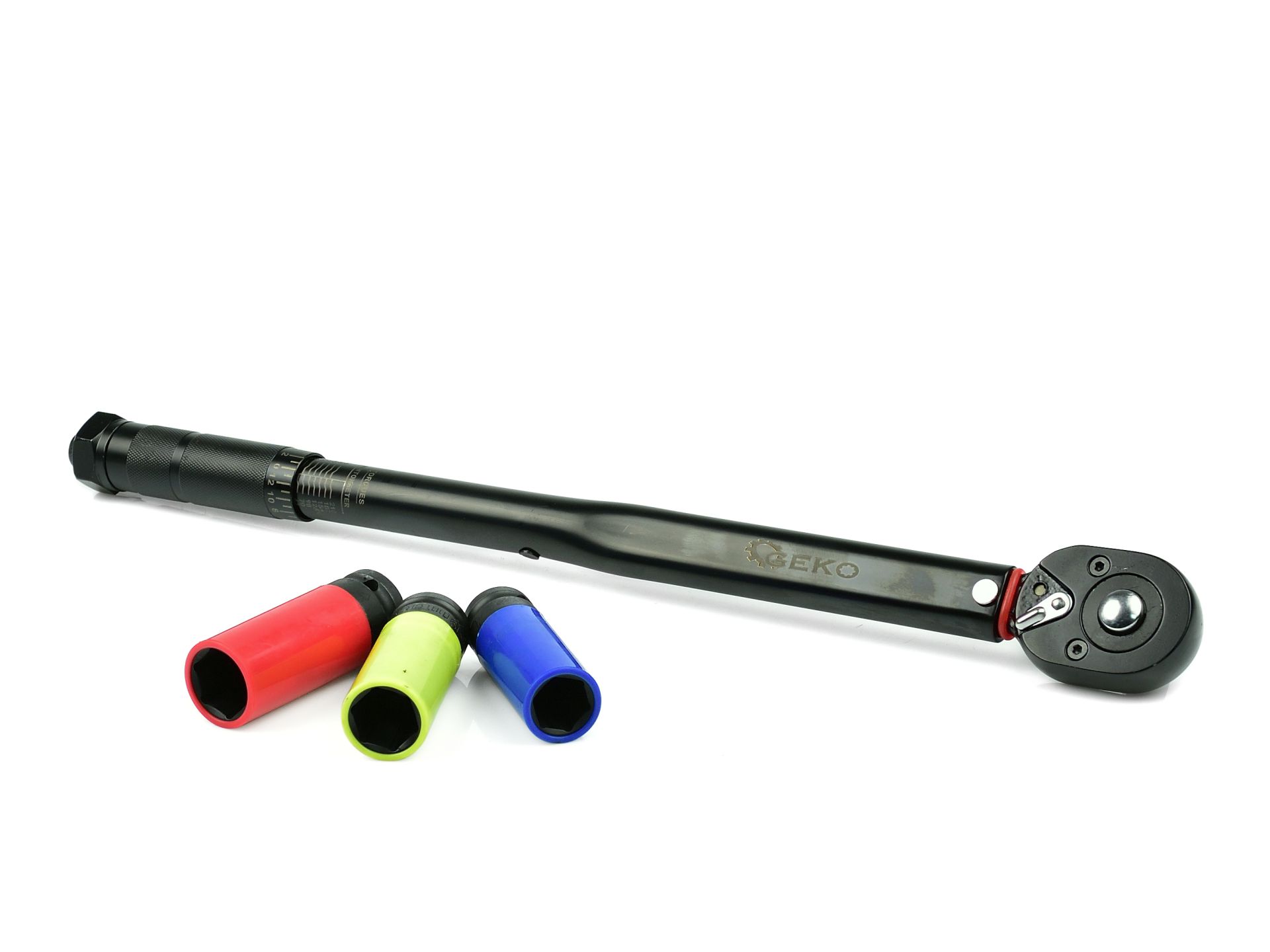 GEKO G10068 Momentový klíč 1/2" 28-210nm + 3 ks nástrčné klíče, černý