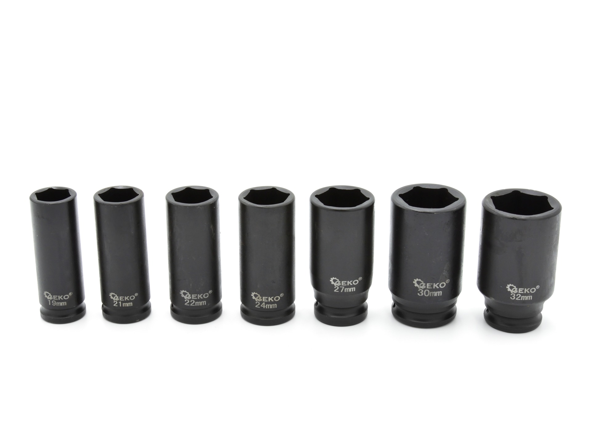 GEKO G10513 Příklepové nástrčné klíče hlavice 1/2" 10 - 32mm 16ks sada
