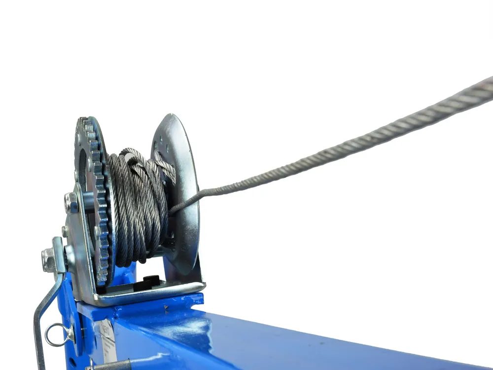 GEKO G02085 Dílenský hydraulický jeřáb zvedák kladkostroj s navijákem 450kg
