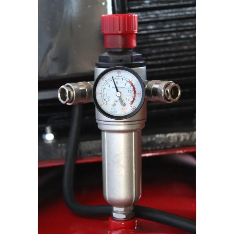KRAFT&DELE KD1411 OLEJOVÝ KOMPRESOR 300L 400V 3 PÍSTOVÝ 9,6kW + ODLUČOVAČ