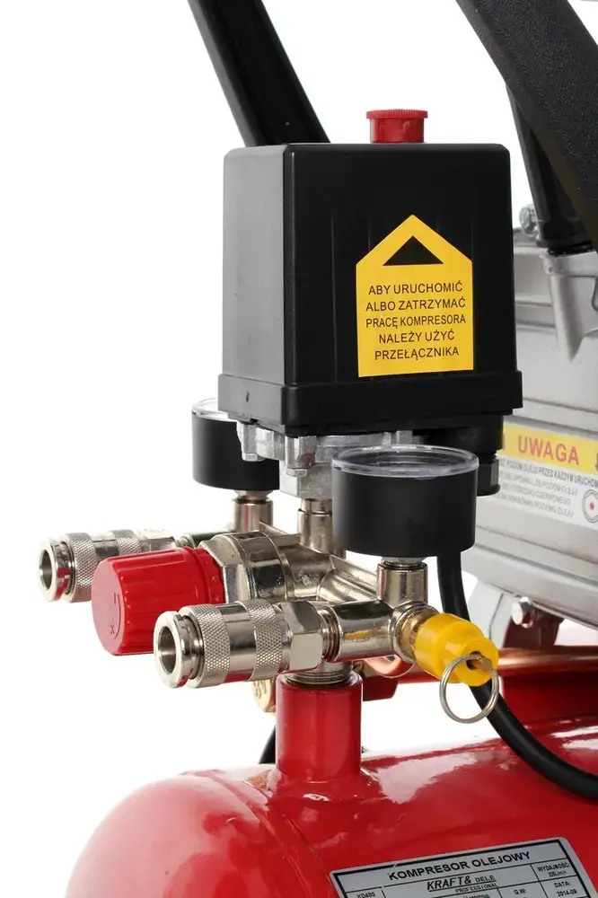 KRAFT&DELE KD400 Olejový kompresor 24L 230V 206l/min 2,8kW