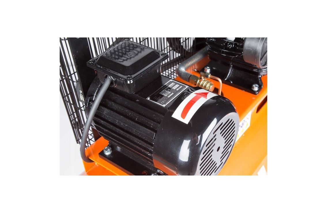 MAX LXC200-3 KOMPRESOR OLEJOVÝ 200L 3 pístový 3,8kW 400V