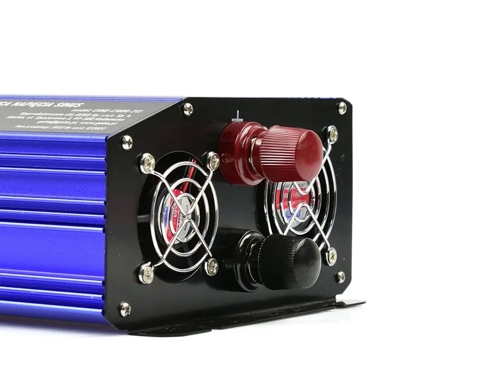 GEKO G17014 Měnič napětí Sinus pro auta, čluny 12V 230V 1000W/2000W