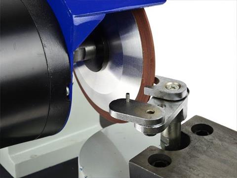 GEKO G81022 250W Ostřička kotoučů Bruska pilových kotoučů 80-700mm
