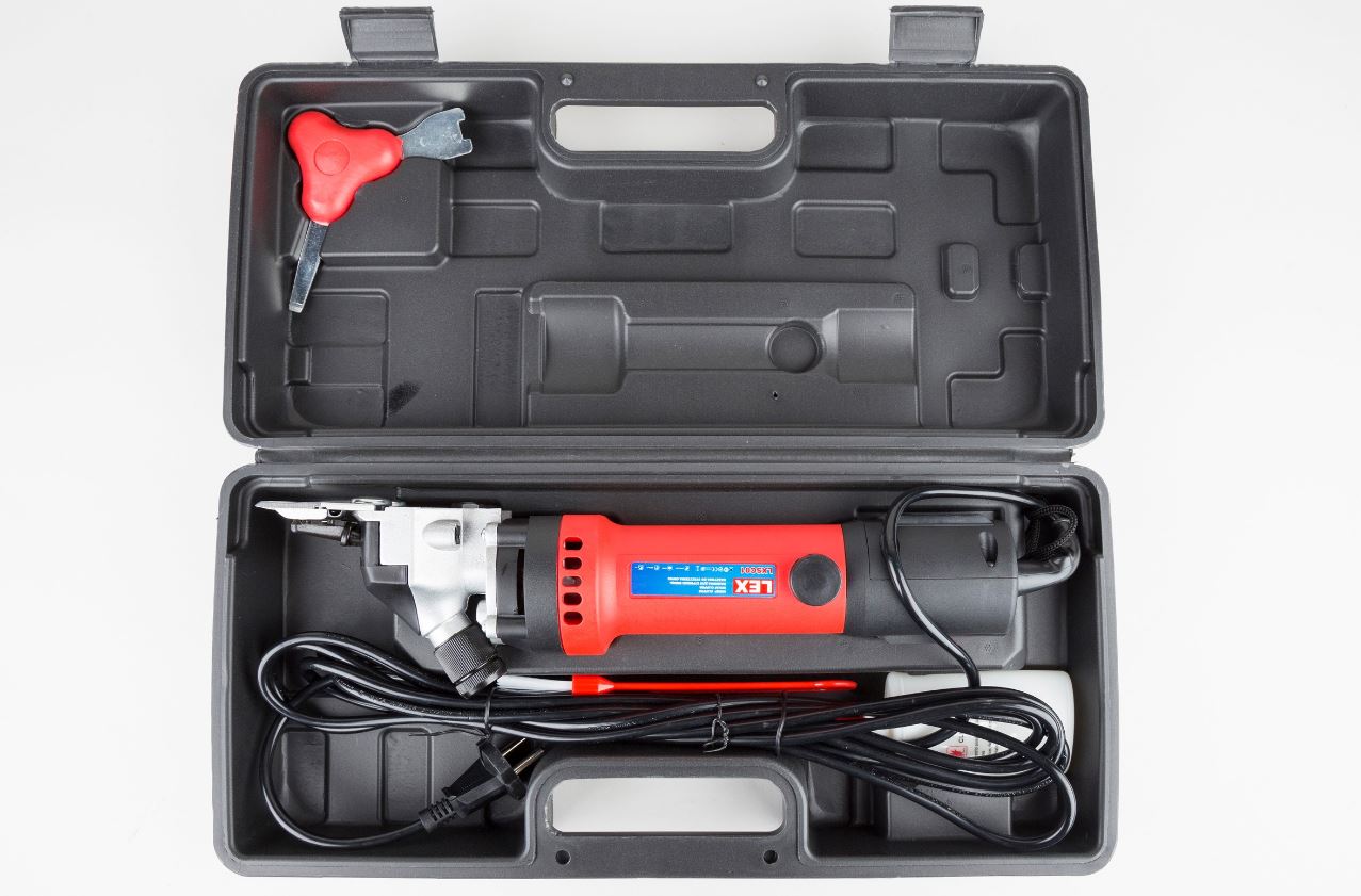 Max LXSC-01 Stříhací strojek na ovce 600W nůžky