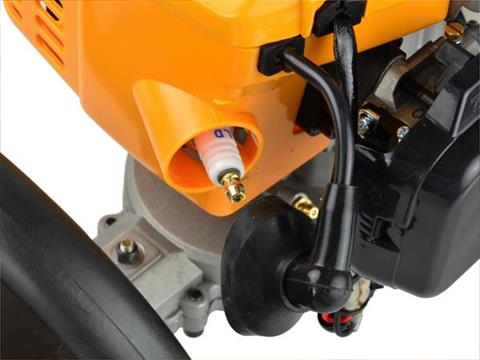 GEKO G81054 Benzínové nůžky na živý plot 550mm