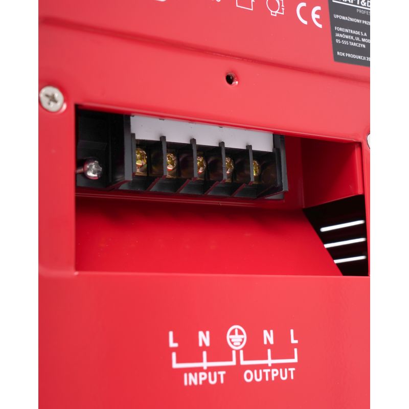 KRAFT&DELE KD1935 Stabilizátor napětí 5000VA 230V regulátor elektrické energie AVR