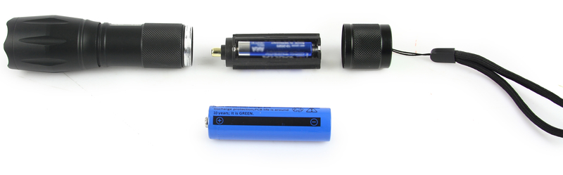 MAR-POL M82724 Akumulátorová svítilna ZOOM baterka LED XML-T6