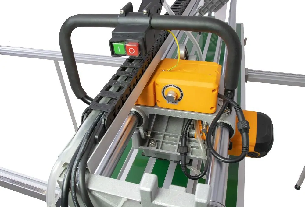 POWERMAT PM-PDG-2300M Automatická stolní pila rezačka pro dlažbu 2300W