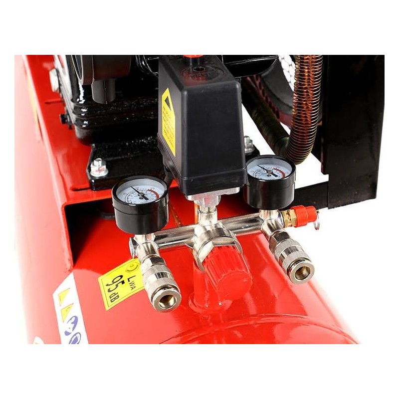 KRAFT&DELE KD1477 100l Kompresor olejový 4,1kW 590l/min 3 PÍSTY 400V + ODLUČOVAČ