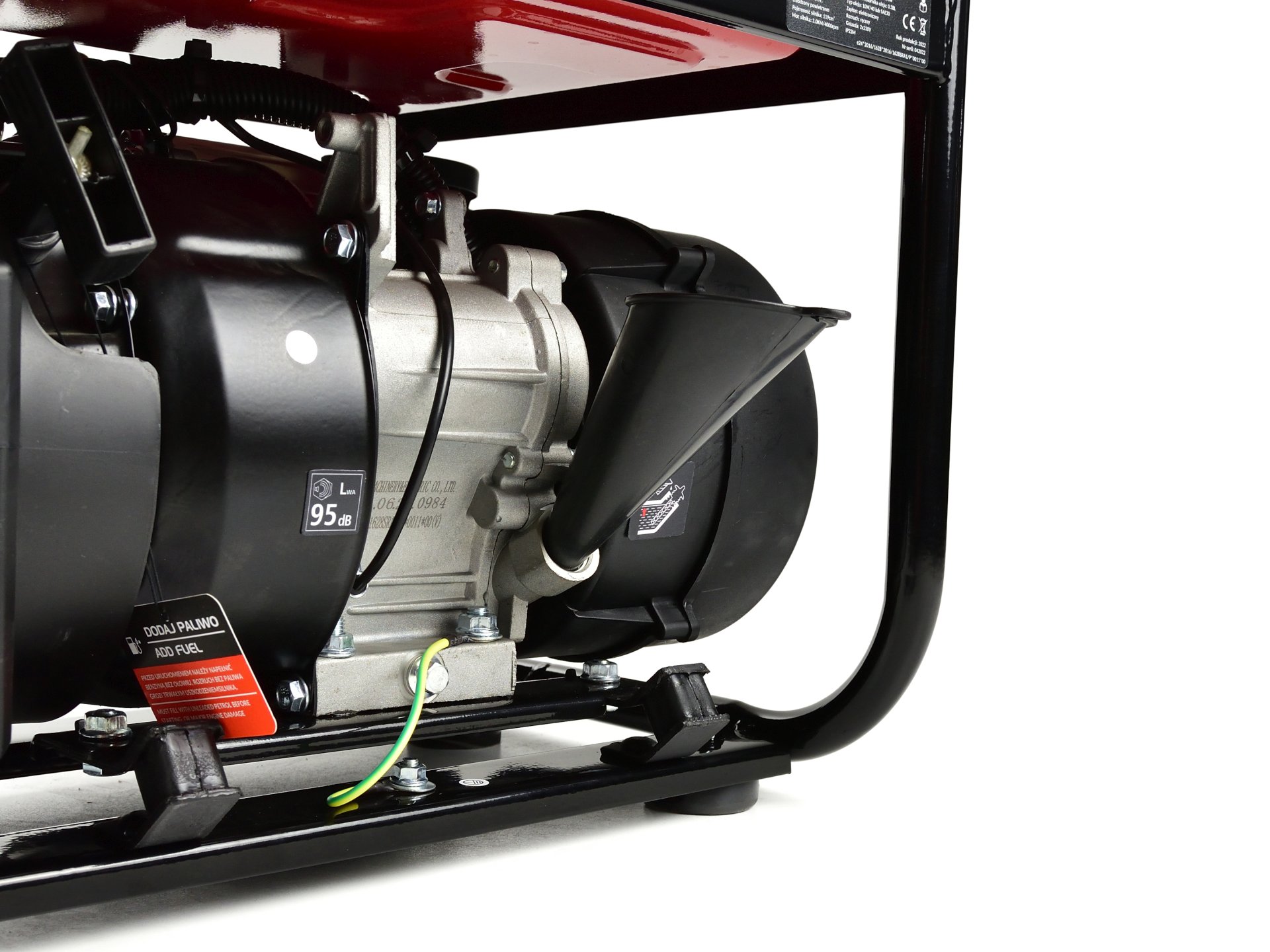 Tvardy T05010 INVERTOROVÁ ELEKTROCENTRÁLA GENERÁTOR PROUDU 3HP 2KW